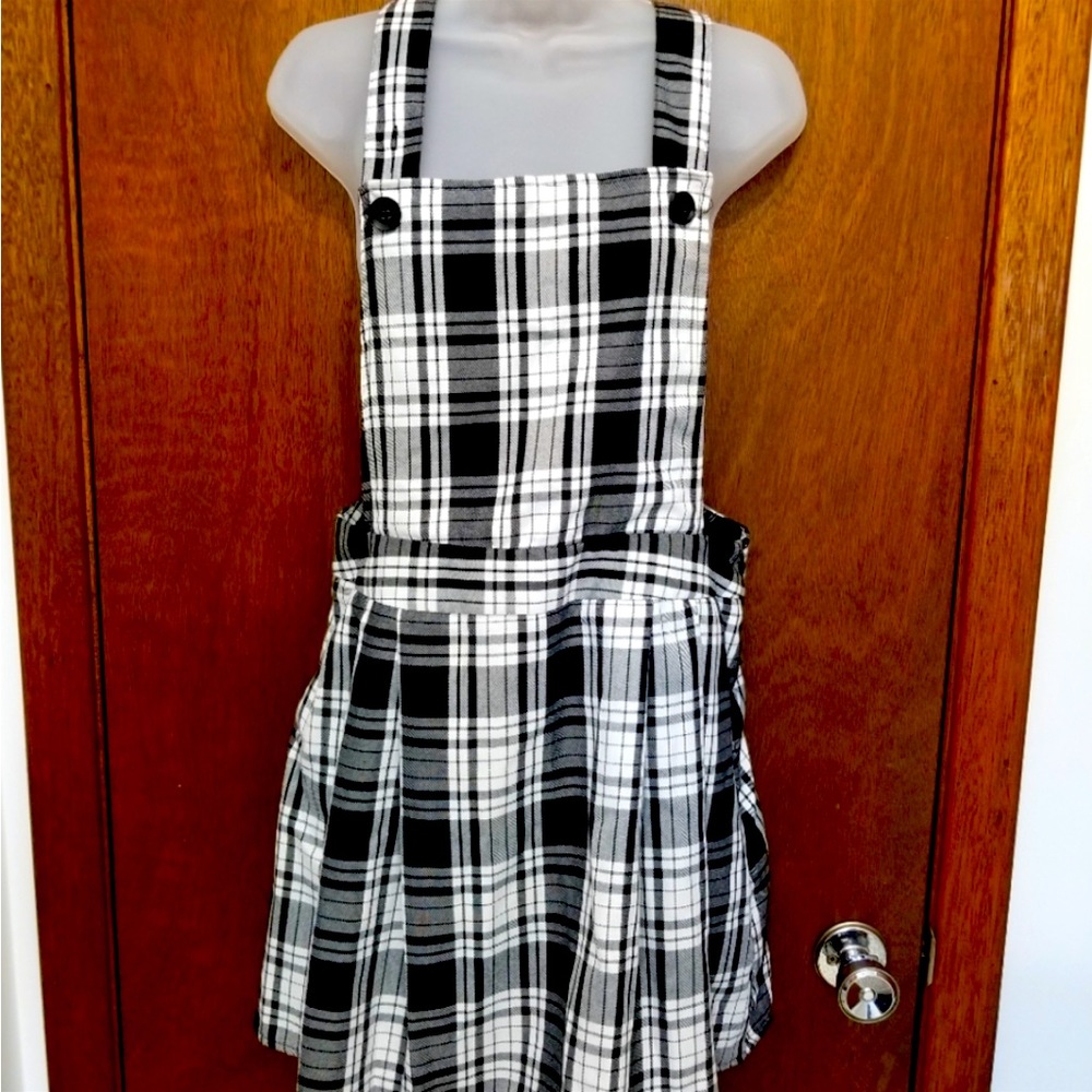 Rue21 B&W Plaid Jumper NWT